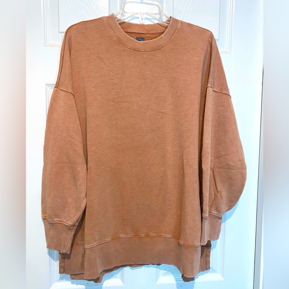 aerie Tops - Aerie oversized tan crewneck sweatshirt. Size L
